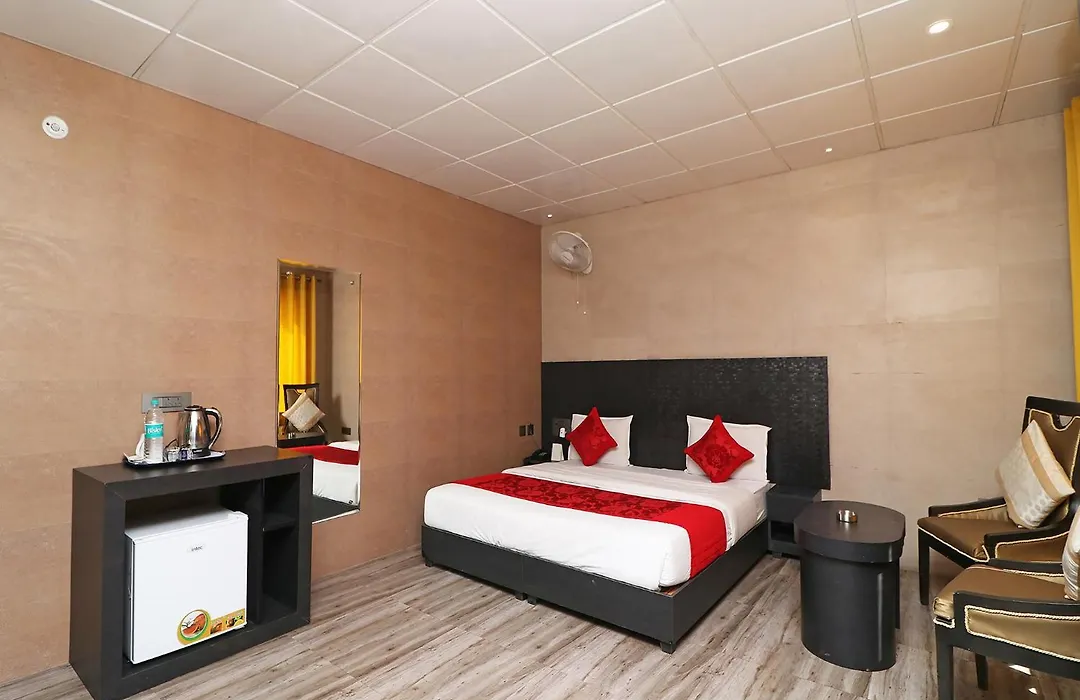 Fabhotel Ace Prime-1