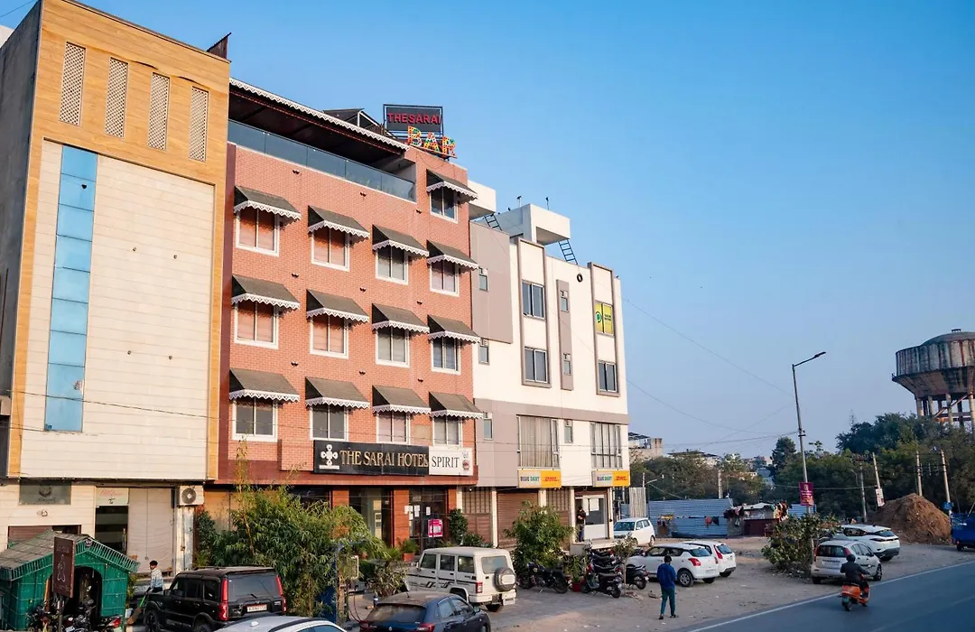 The Sarai, Hotel-1