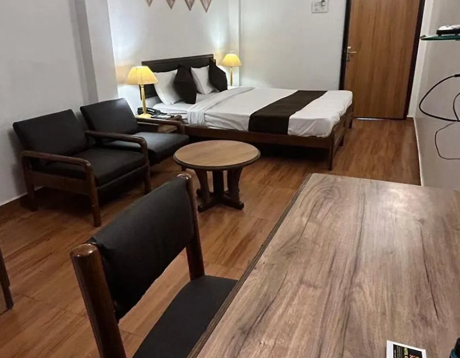 Hotel Kartik-1