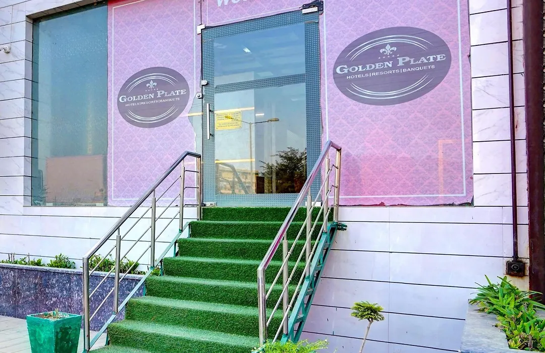 Collection O Liv Inn-1