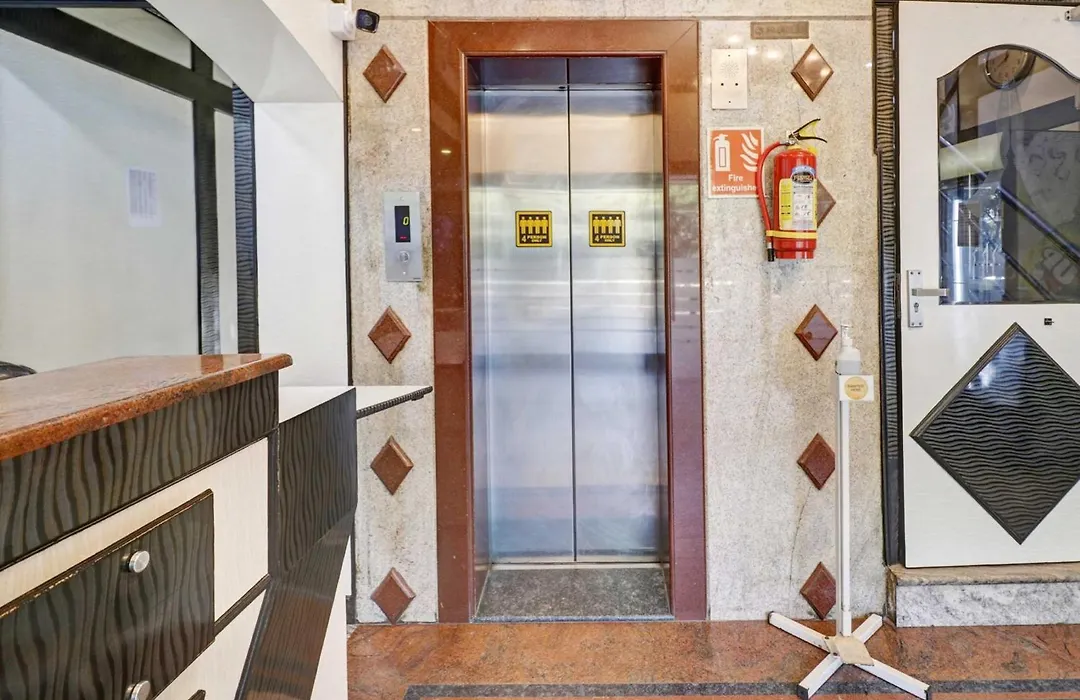 Super Collection O Sabharwal Residency Near Lalbagh Botanical Garden-1