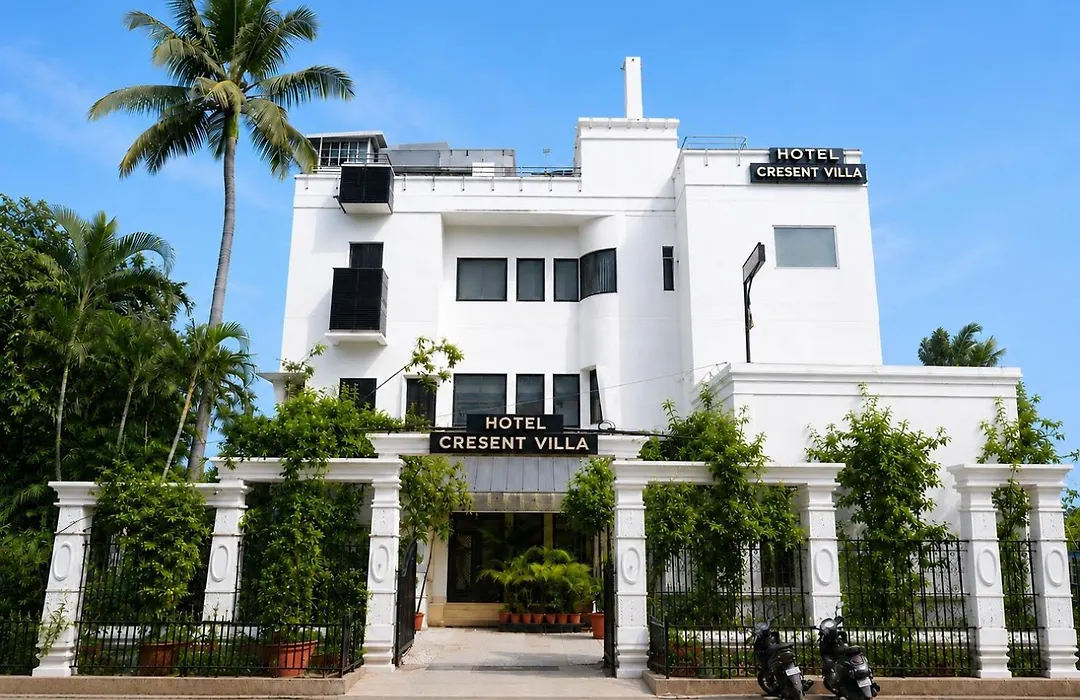 Hotel Cresent - Near Assi Ghat Varanasi-1