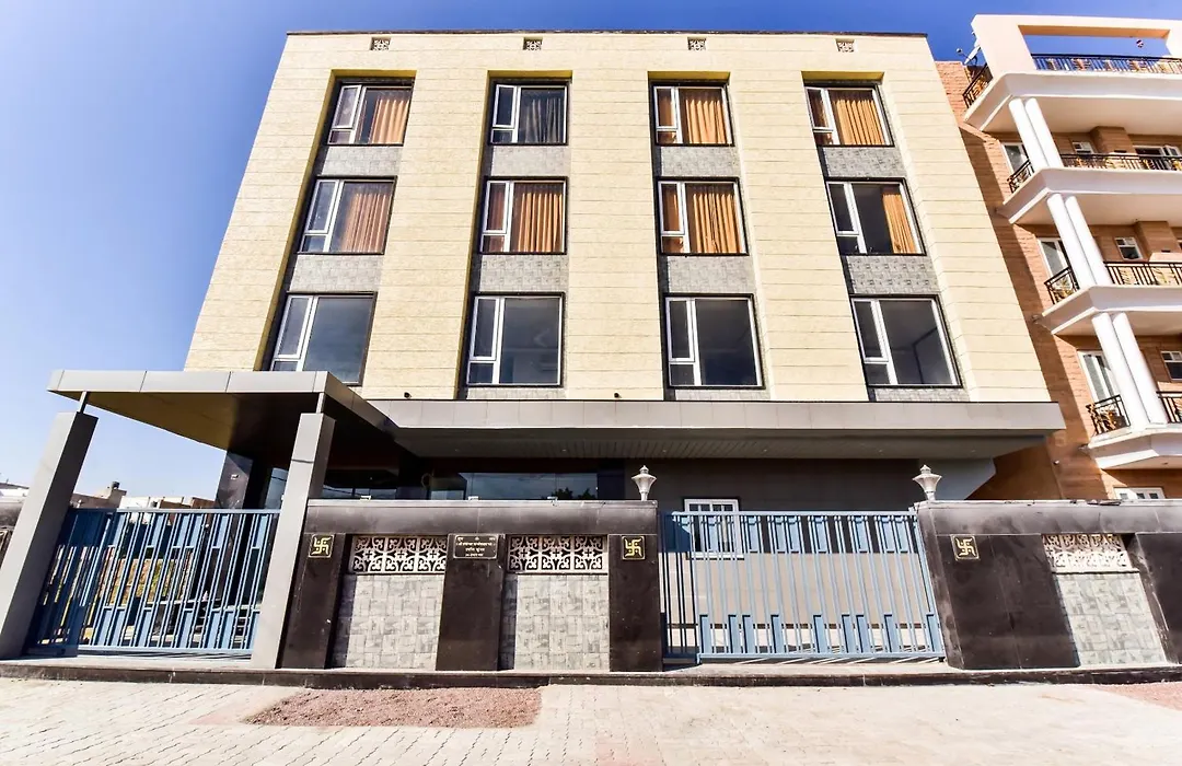 Capital O Maurya Inn-1