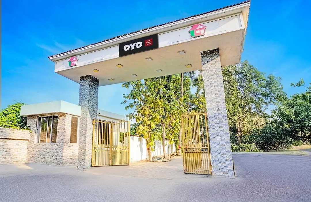 Hotel O Summer House-1