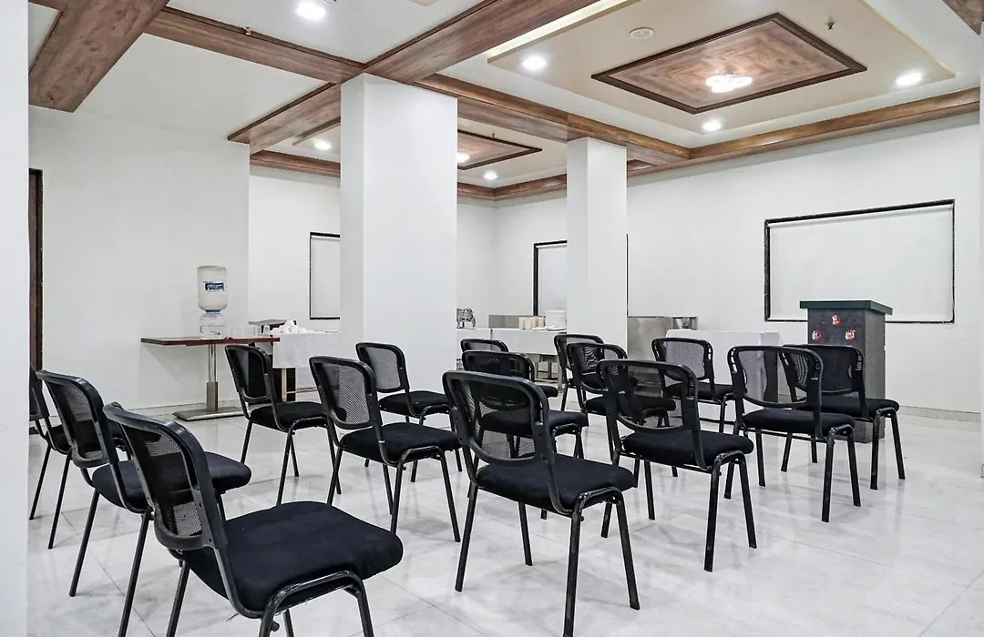 Townhouse Oak Gharonda Residency Near Sant Tukaram Nagar Metro Station-1