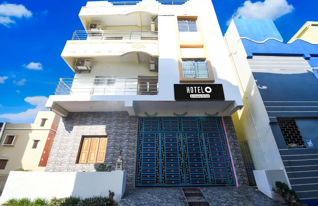 Super Hotel O Sarvodaya Nagar Near Railway Station-1