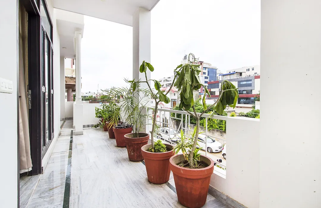 Fabhotel Jaipur Villa-1