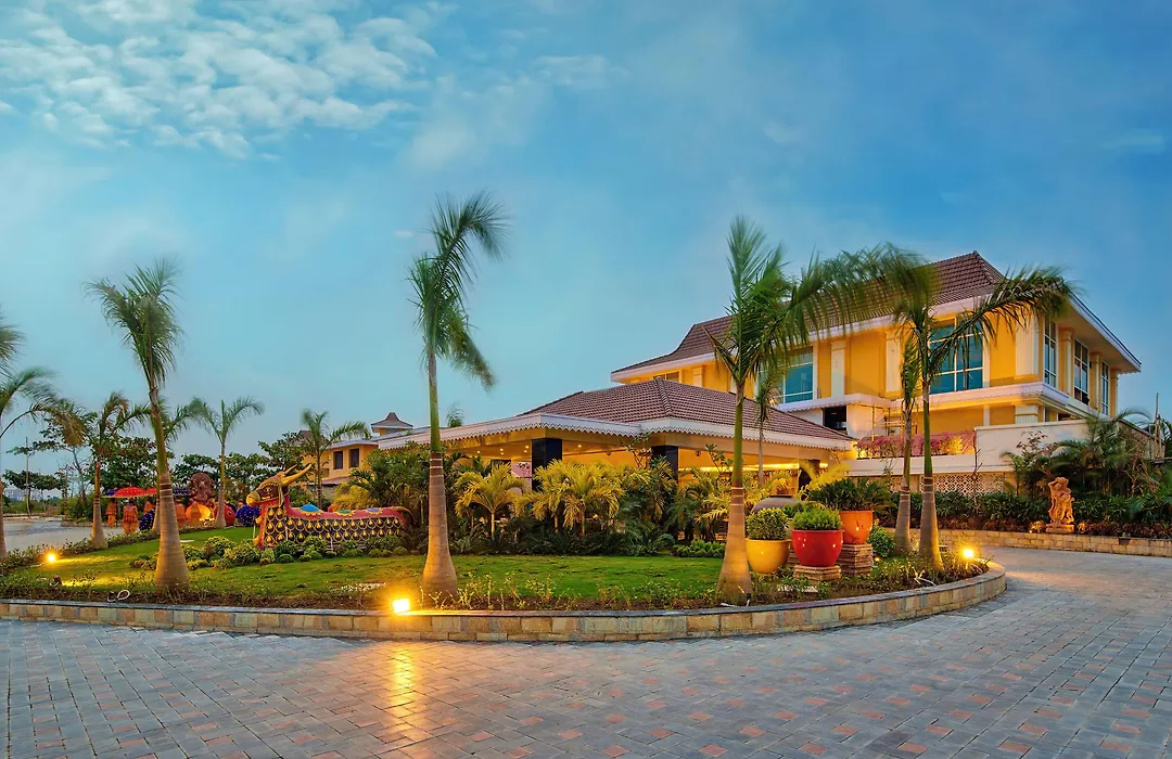 Mayfair Lake Resort-1