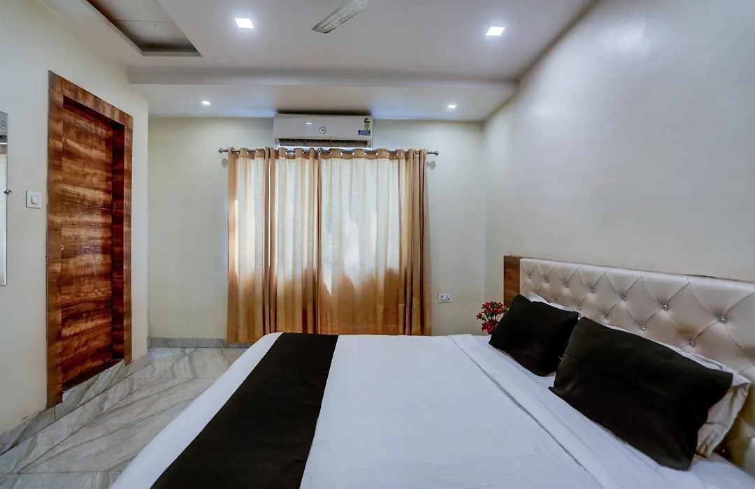 Spot On Sai P Guest House-1