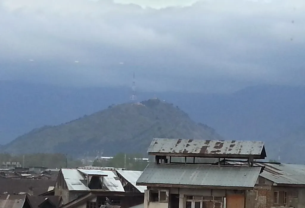 Hotel Aksa-1