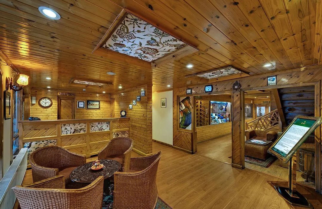 Heevan Retreat Gulmarg-1