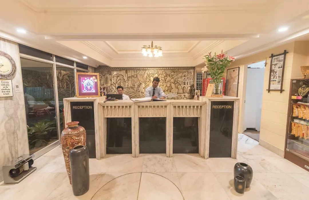 Hotel Ayodhya-1