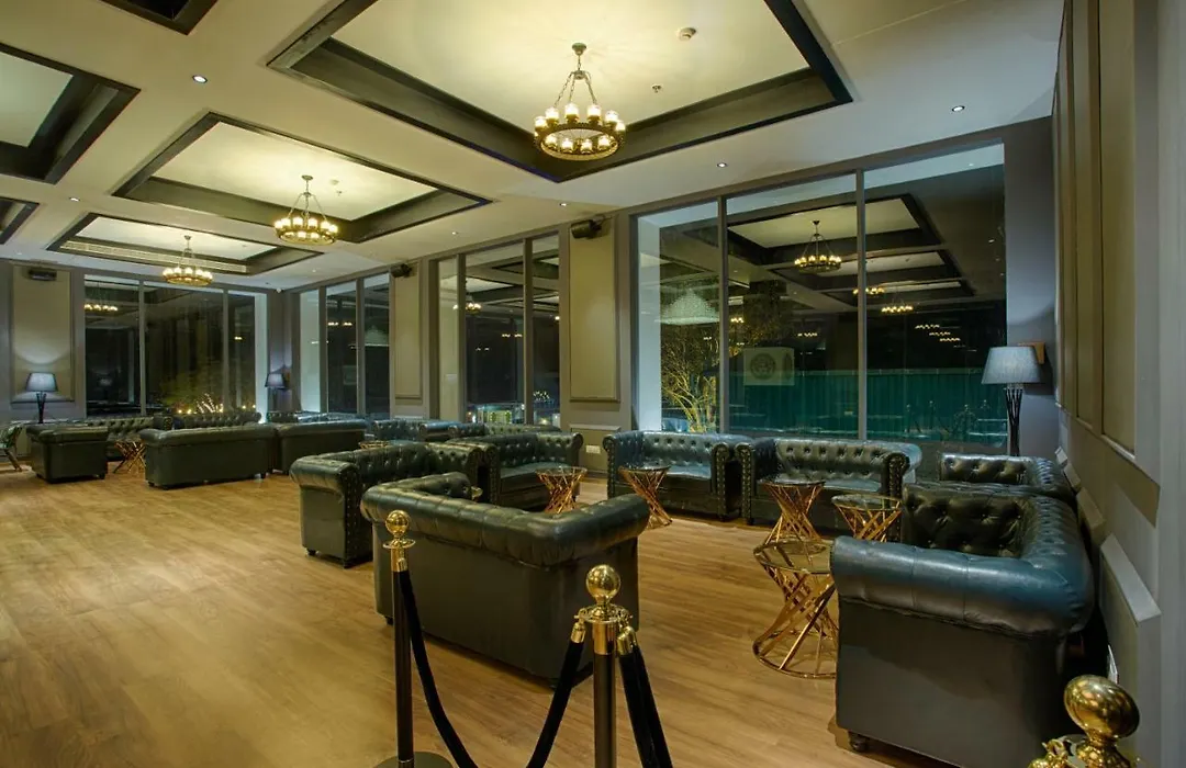 Four Vedas Hotel & Resort-1