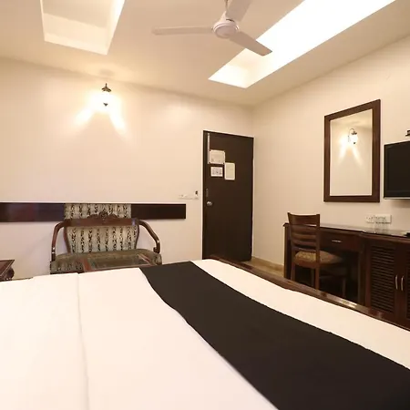 Hotel Clark Heights-2
