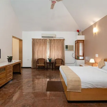 Stayvista At Dwaraka Inn Pvt Pool, Gym & Pool Table-3