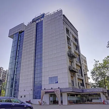 Treebo De Grandeur Anand Nagar-3