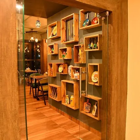 Silver Regency-2