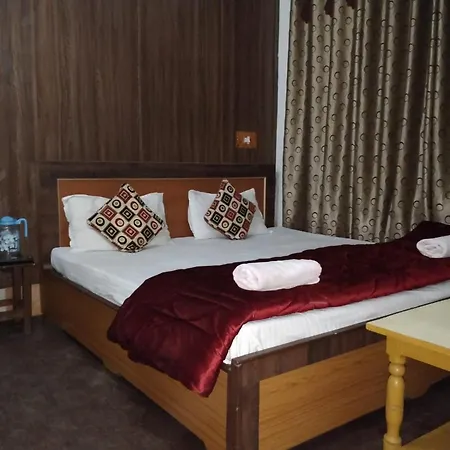 Hotel Kashmir Heaven-3