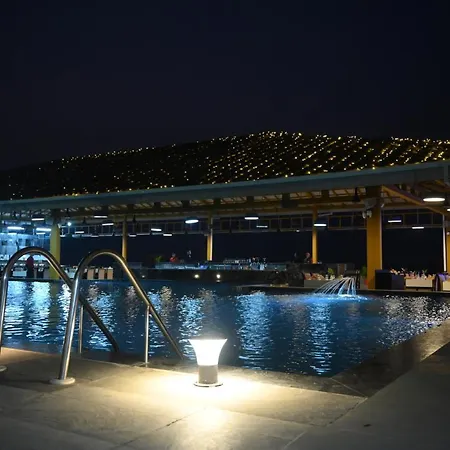The Gold Beach Resort-2