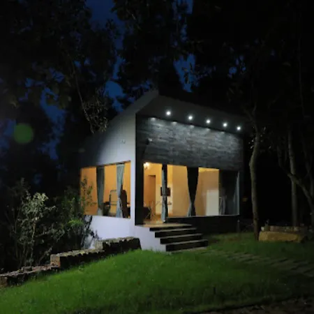 Blue Valley Estate-12 Acre Forest-Silver Oak-Villa-2