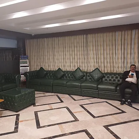 Hotel Benzz Park Chennai-2