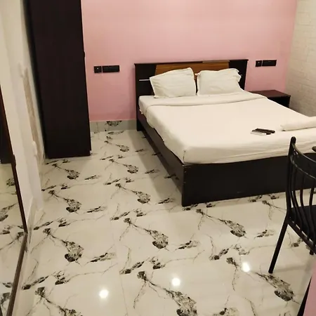 Hotel Ucs-3