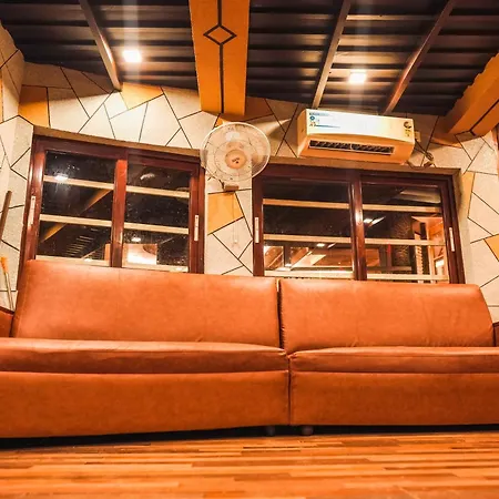 Venice Premium Houseboats Alleppey-3