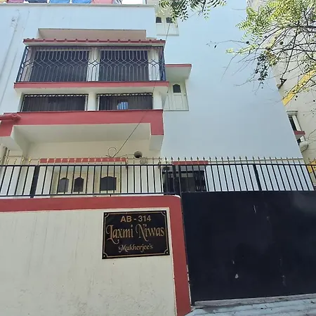 Laxmi Niwas, Salt Lake, Kolkata, 10Mins From Sector 5-2