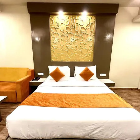 Comfort Inn Silver Arch Hotel, Mussoorie-3