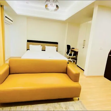 Country Inn & Suites Lucknow Gomti Nagar-2