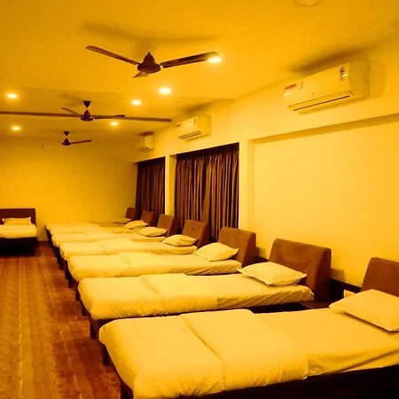 Hotel Ashray-3