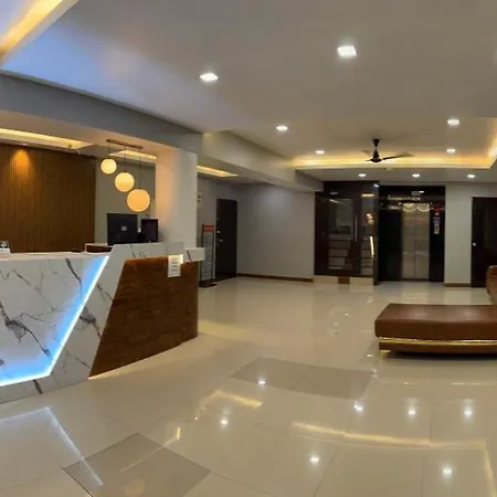 Areca Palms Hotel & Resort-3