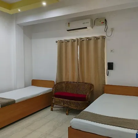 The Executive Inn-2