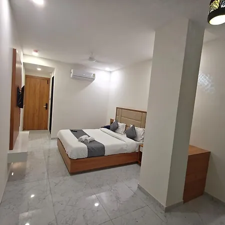 Hotelmaple Tree-3