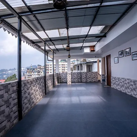 Darjeeling Guest House Deluxe-3