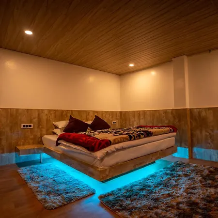 Darjeeling Guest House Deluxe-2