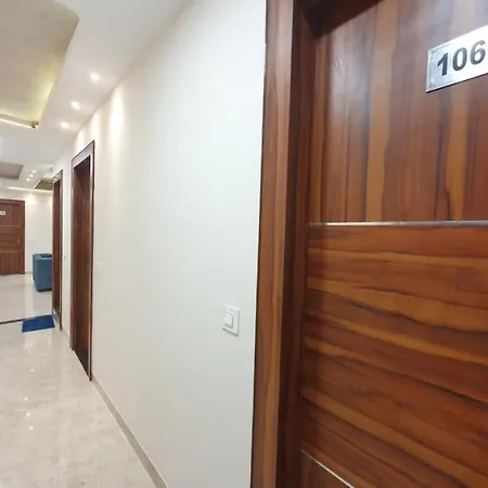 Hotel Scarlet-3