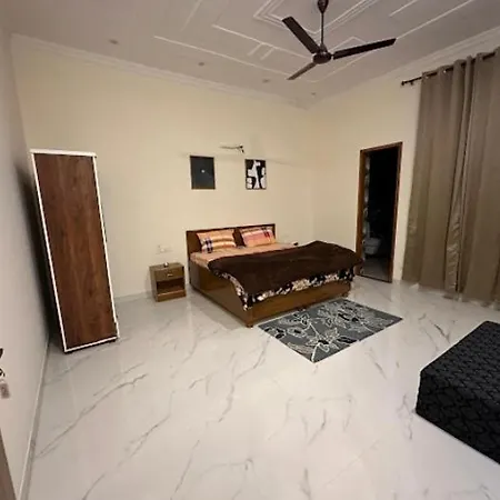 Anand Kunj-2