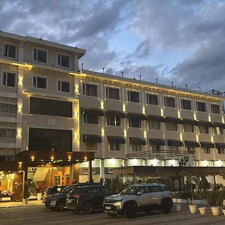 Hotel Vasdaa Grand-3