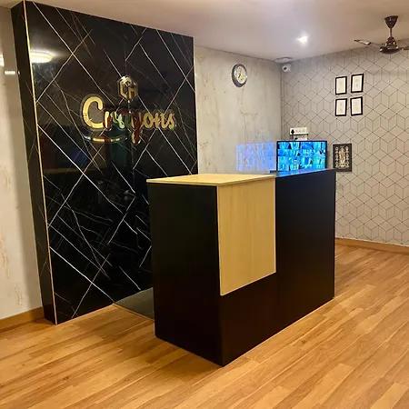 Crayons Hotel-2