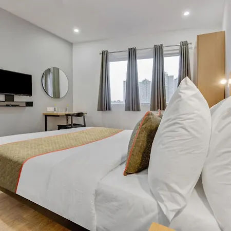 Hotel King Plaza Near Igi Airport-2