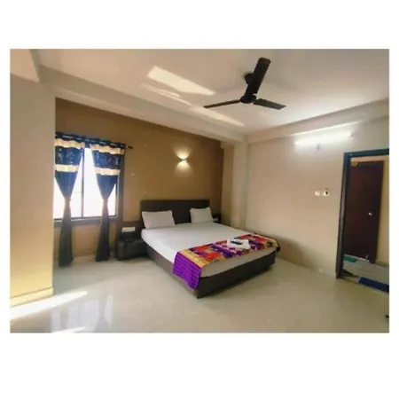Hotel Uk Palace Puri Near Sea Beach Sea View Room - Luxury & Spacious Room - Near Temple With Prime Location Wifi- Lift And Parking Facilities - Book Now-3