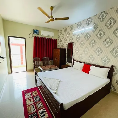 Hotel Lovely Star Inn ! Puri-3