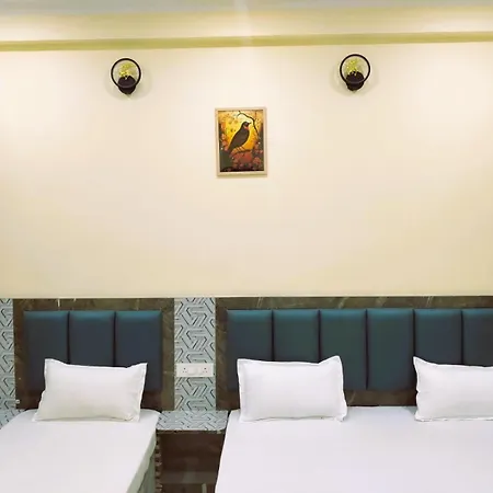 Hotel Dev Inn Ayodhya-3