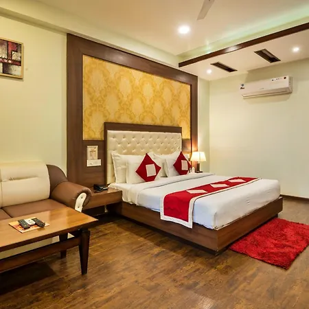 Hotel The Royal Krishna-2