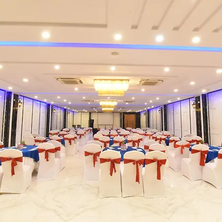 Foxoso Fiori - A Corporate Hotel-2