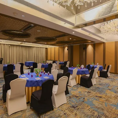 Pride Hotel Pune-3