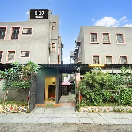 Super Hotel O Hingna Road Near Rachana Metro Station-3