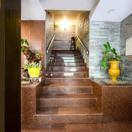 Fabhotel A&M - Nr Lv Prasad Institute, Banjara Hills-2
