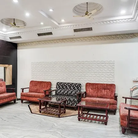 Townhouse Jabalpur Railway Junction Formerly Hotel Roopali-2